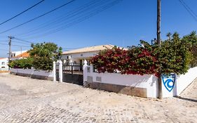 Carrapateiraextreme Surf Villa